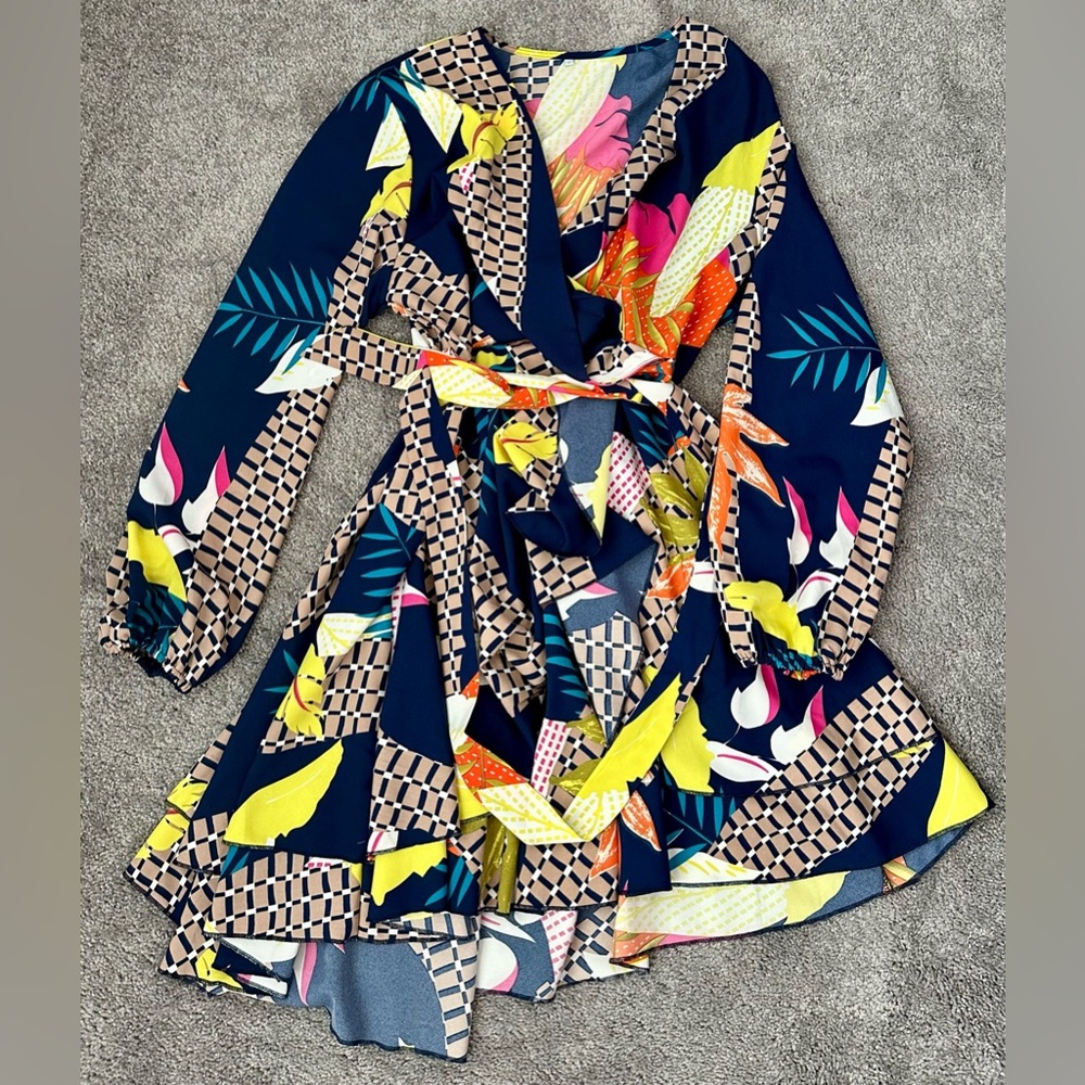 Beautiful, colorful, cocktail (midi) dress. Never worn.